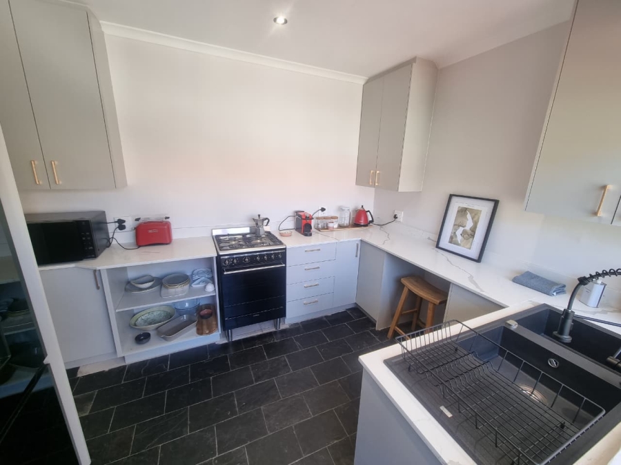 To Let 2 Bedroom Property for Rent in Tamboerskloof Western Cape